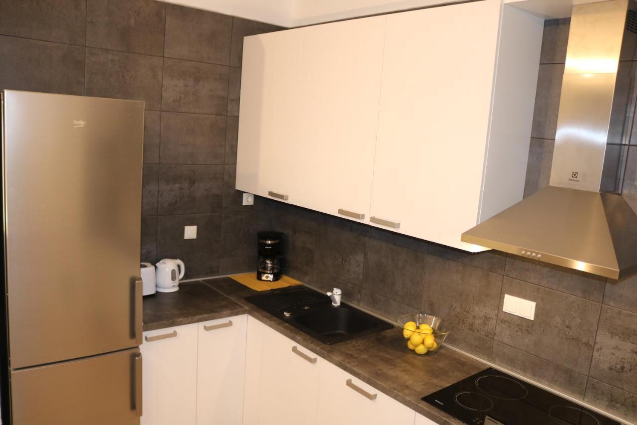 Apartment D&E Punat - Free Parking And Wi-Fi ภายนอก รูปภาพ