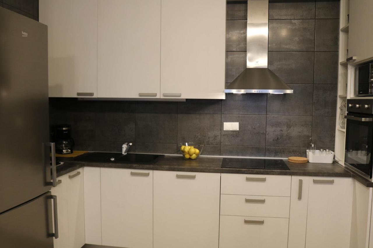 Apartment D&E Punat - Free Parking And Wi-Fi ภายนอก รูปภาพ